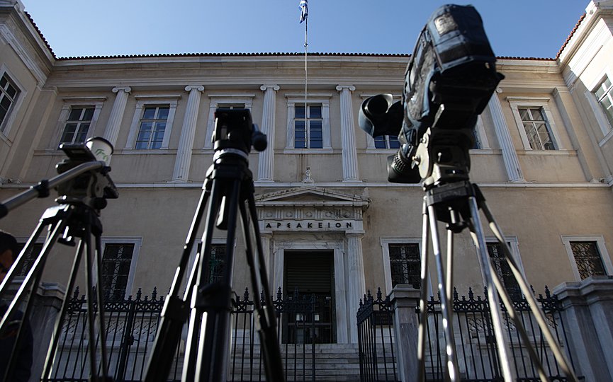 TV cameras outside the Council of State. (Photo: Eurokinissi/Giannis Panagopoulos, FILE)